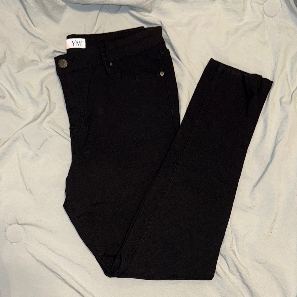 YMI Women's Black Skinny Jeans - Sleek High-Rise Style